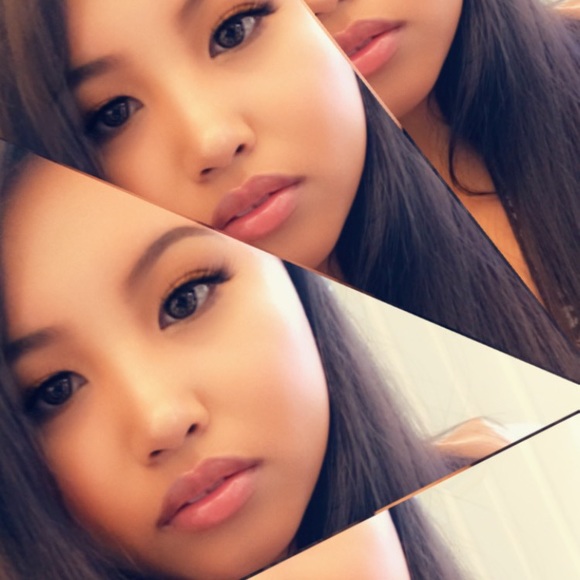 Meet your Posher, Krizta - Picture 3 of 4